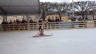 preview picture of video 'Exhibition Manon SPENNATO Inauguration Patinoire Provisoire Argentan'