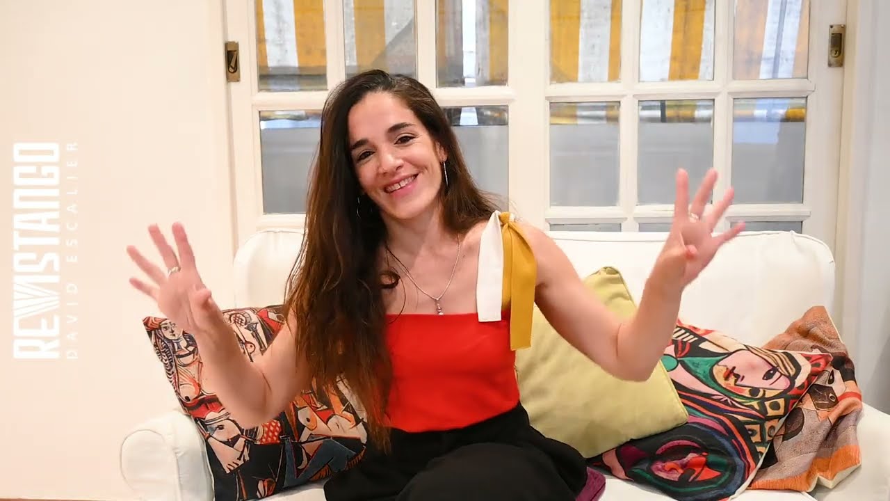 Video thumbnail for #02 ENTREVISTA: Agustina VIGNAU: Campeona Mundial de Tango Escenario 2016 | Retiro, Buenos Aires