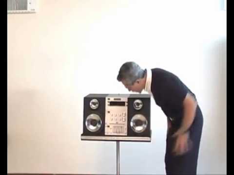 Hamed's Vanishing CD Player by Tora Magic - Alberico Magic