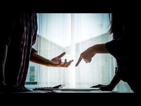 Nëse nuk shkojmë mirë me vjehrrin, a na lejohet të dalim vetëm? - Dr. Imam Ahmed Kalaja