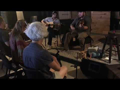 Rabun Gap - Georgia Oldtime Jam with Evan Kinney