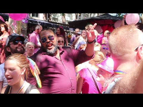 Opening Roze Maandag Korte Heuvel Tilburg 2019 - KruikenTv