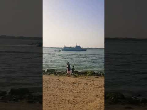 ovhur beach #jeddah #alhumdulillah #kids are playing #😊