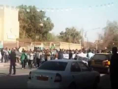 مسيرة للشباب البطال في تقرت19 03 2013
