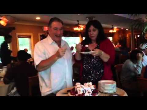 Time for the wedding cake!