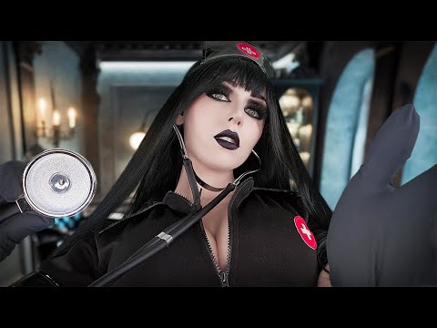 Gothic-Krankenschwester unterzieht dich einer sehr widerwilligen medizinischen Untersuchung 🖤 ASMR