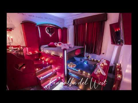 Love Hotel Butterfly We Suite