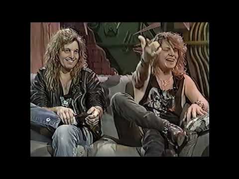 Thumbnail for Icon - MTV Interview 1990.03.10 (Headbangers Ball Full HD Remastered Video) by R.E.M., Head