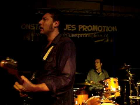 ROBERTO MORBIOLI and his MORBLUS BAND