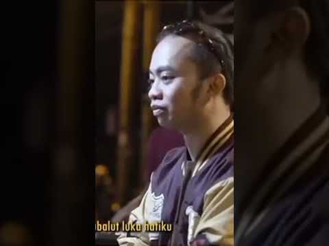 𝐙𝐢𝐝𝐚𝐧 𝐟𝐞𝐚𝐭 𝐲𝐚𝐲𝐚. 𝐌𝐞𝐧𝐠𝐚𝐩𝐚 𝐦𝐚𝐬𝐢𝐡 𝐝𝐢𝐬𝐢𝐧𝐢.