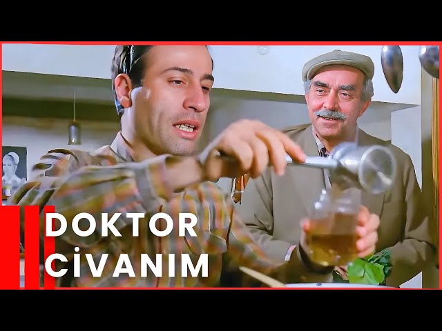 Doktor Civanım | Kemal Sunal Komedi Filmi (Restorasyonlu) SDDEFAULT Thumbnail
