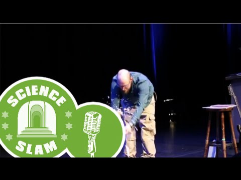 Pimp my Bioplast!!! (Science Slam Hamburg - Simon McGowan)