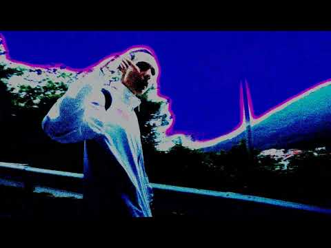 Kami Kaen - Θέλει να είμαι εκεί (VHS Video Clip) [Slowed]