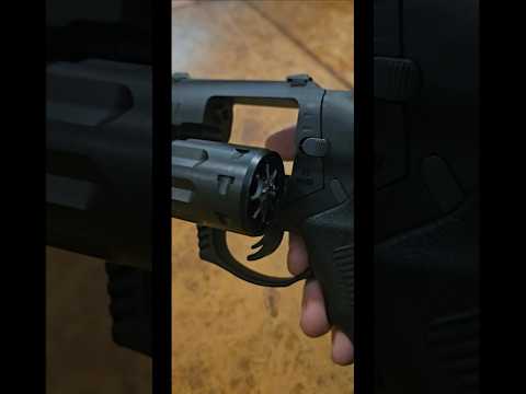 A modern double action... In action! #stdgun #standardmanufacturing #gun #sr1