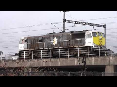 IE class 071 numbers 077 + 072 light engine - Ossory Road, Dublin