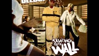 Dee Boi - Talkin To Da Wall (ft. Gucci Mane & Q6) (Prod. By The Colleagues)