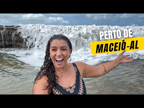 CACHOEIRA E PISCINA NA PRAIA