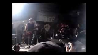 Gorian Deí  - A Face in the Dark (Barren Cross cover)