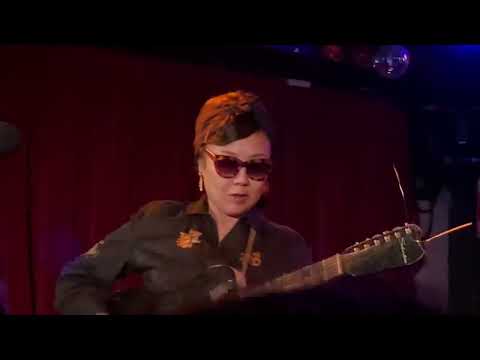 The 5.6.7.8’s - The Barracuda