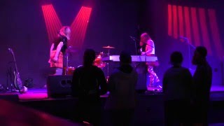 Skating Polly at VEGA (Full Show)