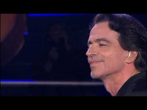 Yanni Voices 2009 Live From Acapulco DVD 1