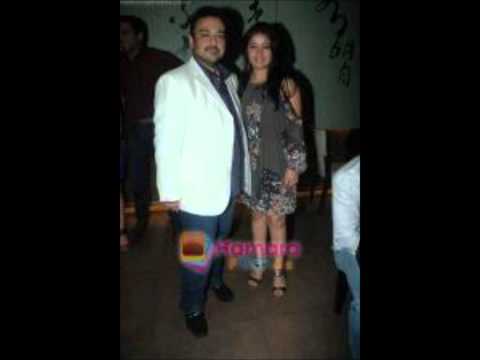 Poster ghabra ke dar dar ke