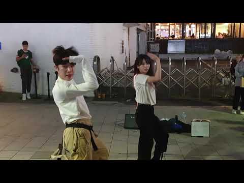 20220924 203414 YuKagawa#유카가와&ShinHwa#강신화 Hongdae Busking 홍대 버스킹 #SnowHorse