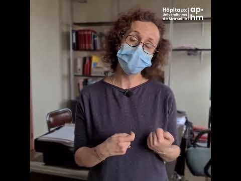 What should you do if the child wants to sleep in the parents' bed?