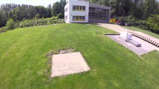 preview picture of video 'DJI F450 first flight with GoPro (without Gimbal!)'