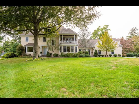 2 Anchorage Lane, Marblehead