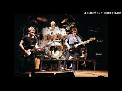 The Jam - Man in the cornershop (Live)