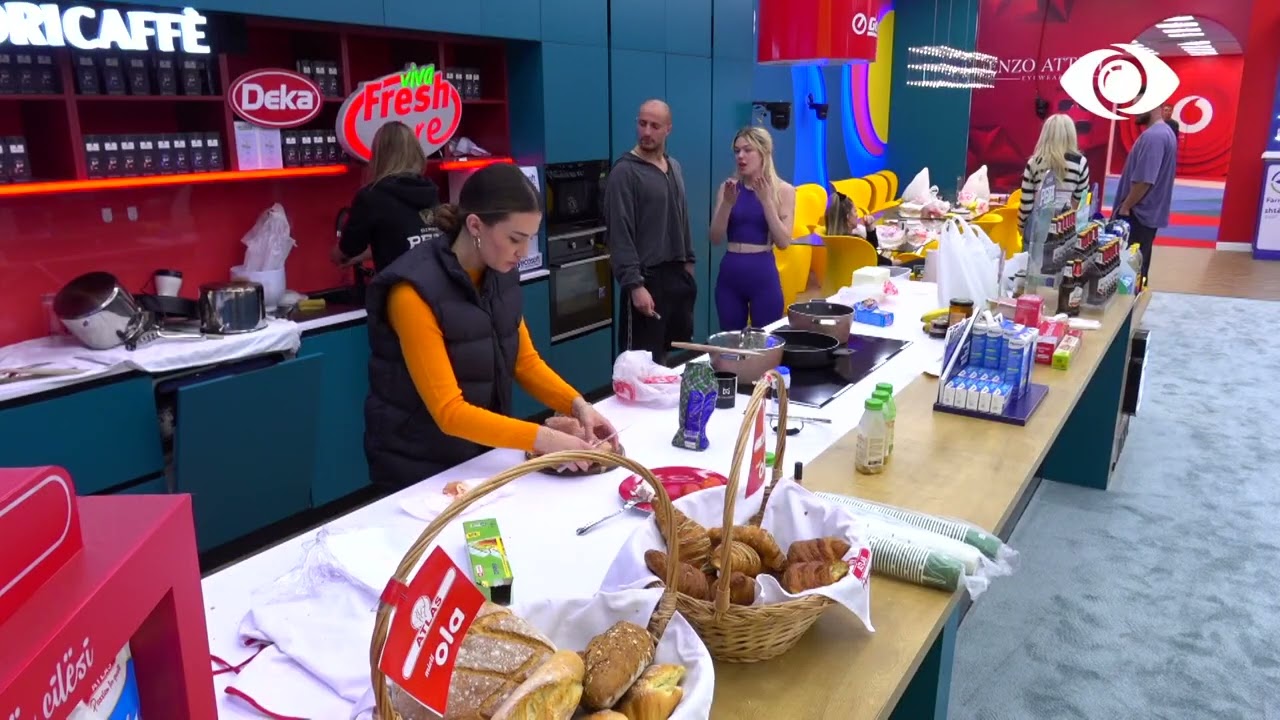 Banorët ndajnë buxhetin dhe gatuajnë darkën