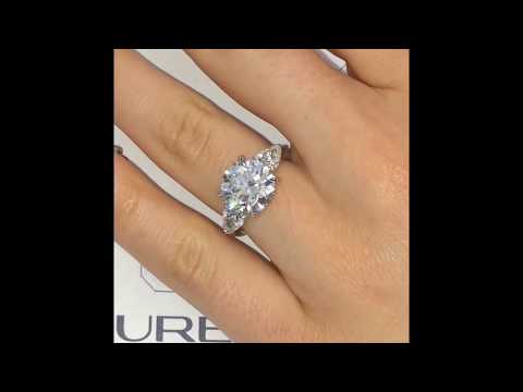 4.50 ct Round Diamond 3-Stone Engagement Ring