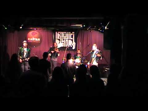 Iritující Pýchora - Iritující Pýchora - Depeše (živě)