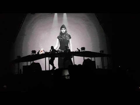 Axwell Λ Ingrosso - Antidote / One @ Heineken Music Hall 2016 [HQ Audio]