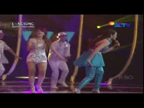FITRI CARLINA [Anti Galau] Live At Infotaiment Awards 2014 (29-01-2014) Courtesy SCTV