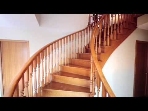 9 Manswood Crescent, Brampton, Ontario L6T 0A2