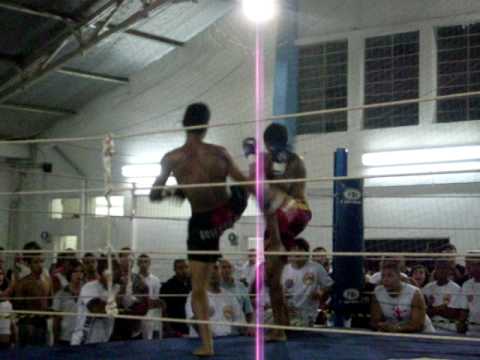 RAKCHAL  100% MUAY THAI