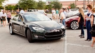 preview picture of video 'Tesla Model S Supercharger in Florida'