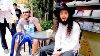 The Kosher Animal Rap: Ari Lesser Freestyling in Tsfat