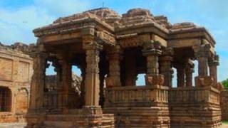 preview picture of video 'Padavali Temples Gwalior Madhya Pradesh'