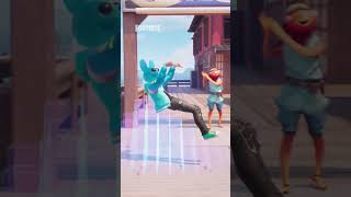 This crowd gets loud. The deadmau5 Bundle is available in the Shop now 🤙