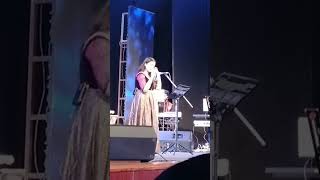 Kaatril endhan Geetham song by Sharanya Srinivas