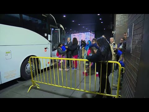 NYC & Roadrunner Charters Bus Company Agree To Stop Busing Illegal Migrants