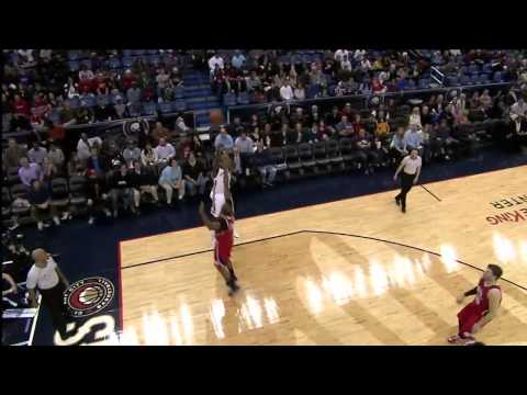 Anthony Davis Putback Dunk! (Hawks @ Pelicans - 02/02/2015)