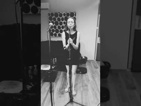 Proklet da je ovaj zivot