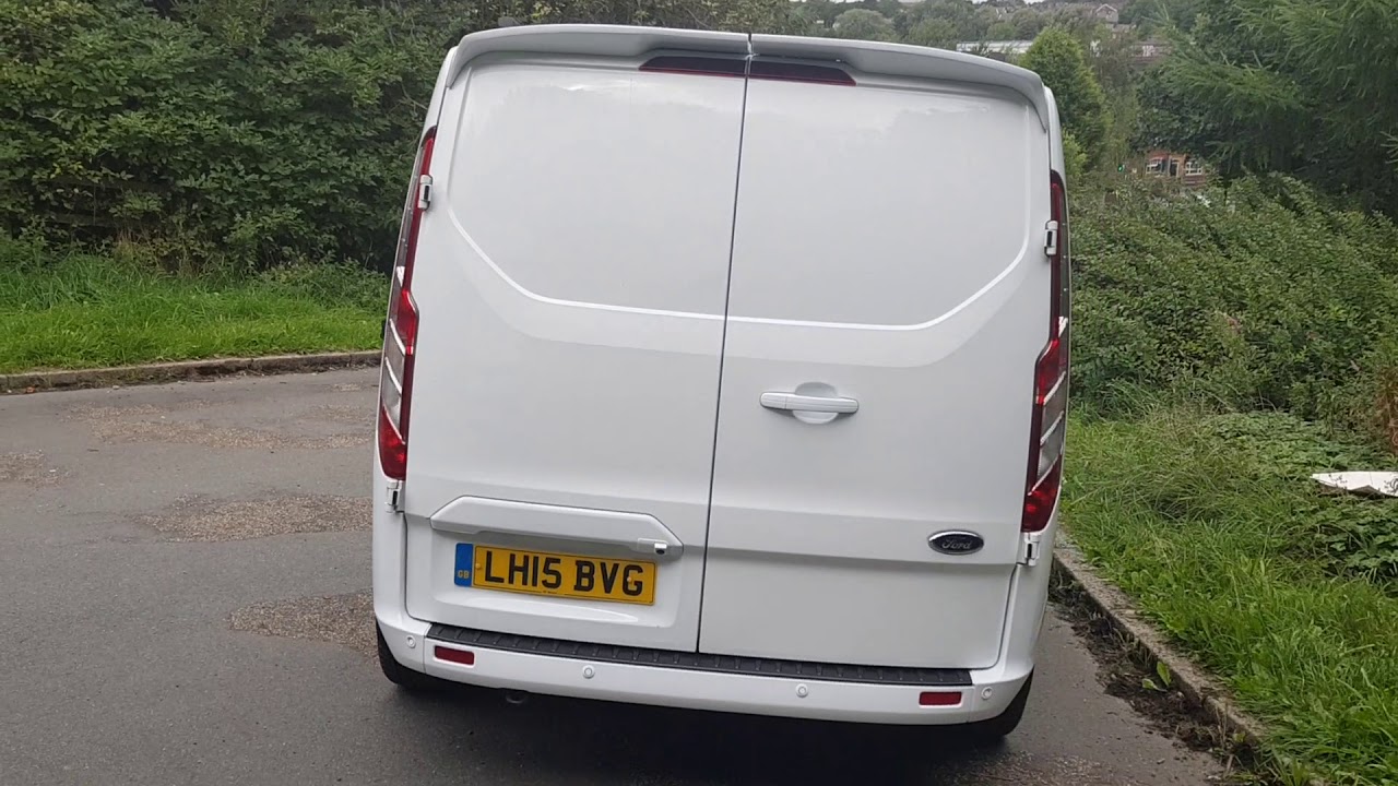 Ford Custom Limited mv sport white