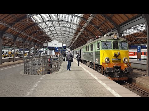 Wjazd EP07-442 z IC 66104 Hetman z Jeleniej Góry.