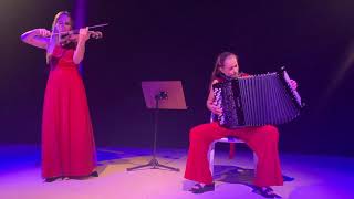 Tango pour Claude (R.Galliano) by Cristina y Marta Cubas Hondal