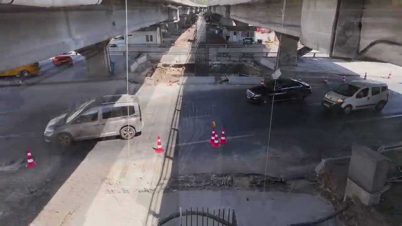  Fatih Köprüsü’nde trafik yoğunluğunu azaltmak için çalışmalarımızı sürdürüyoruz. 🚧